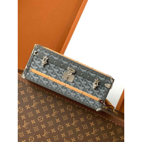 Goyard 352 Case Grey Bag